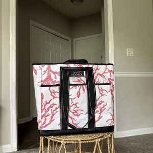 Scout Bag Tote 3 Pocket Shoulder Handle Coral Print Pink & White Carryall